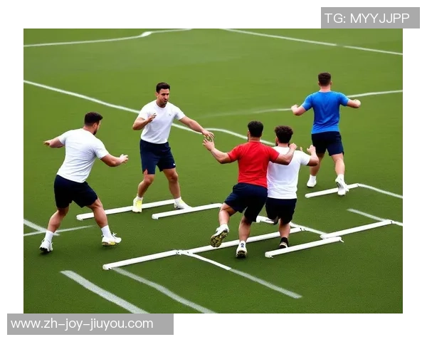 足球伏敏捷训练提升球员反应速度与场上决策能力的全新方法探讨 足球伏敏捷训练提升球员反应速度与场上决策能力的全新方法探讨